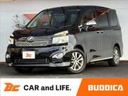 2012 TOYOTA VOXY
