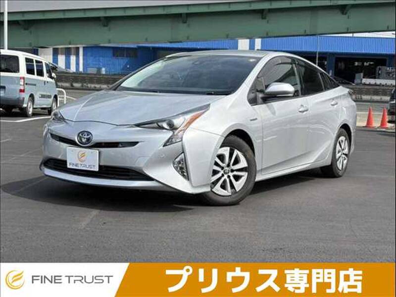 2016 TOYOTA PRIUS for sale