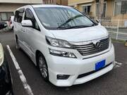2009 TOYOTA VELLFIRE