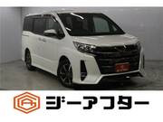 2020 TOYOTA NOAH