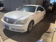 2005 TOYOTA CROWN