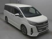 2020 TOYOTA NOAH