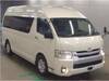 TOYOTA HIACE COMMUTER