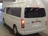 TOYOTA HIACE COMMUTER