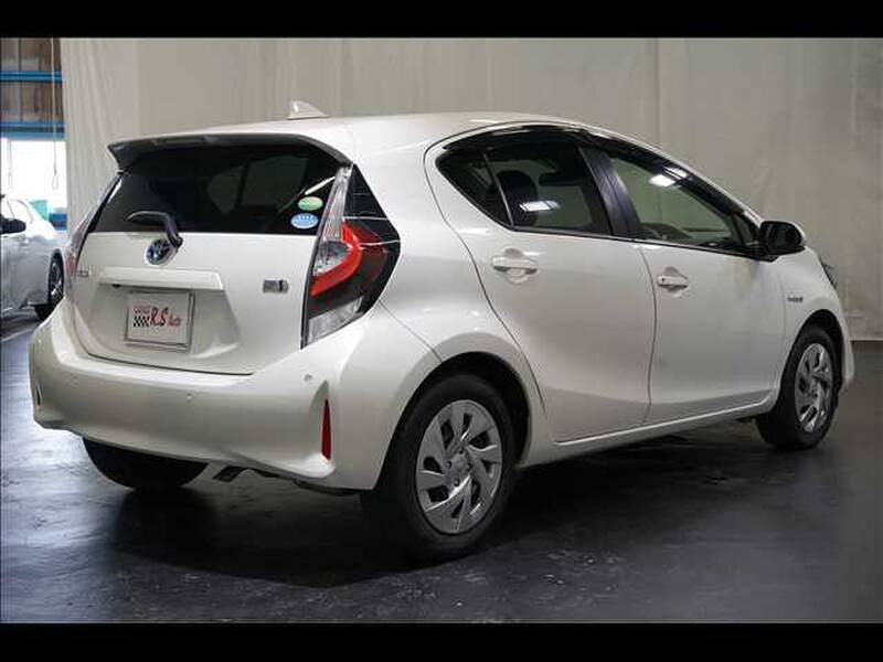 2019 TOYOTA AQUA for sale - photo 10