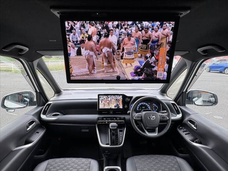 2023 TOYOTA VOXY for sale - photo 3