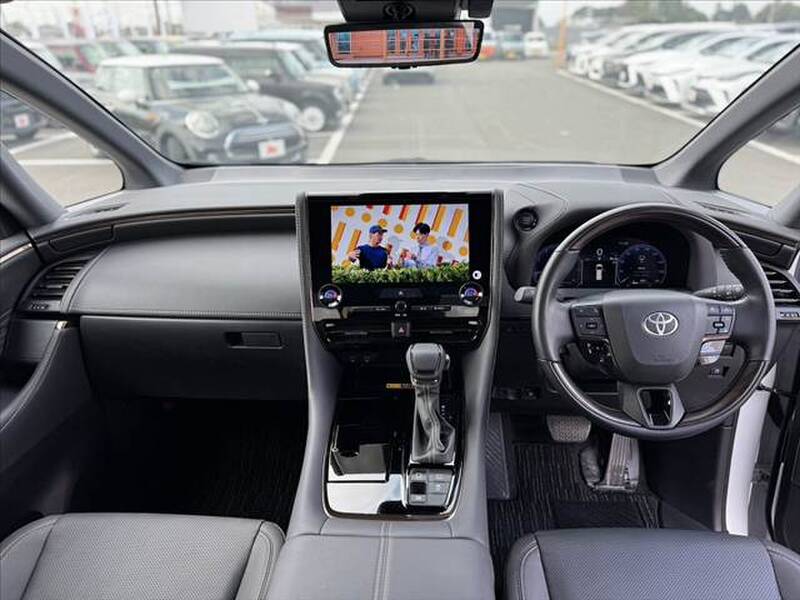 2025 TOYOTA ALPHARD for sale - photo 3