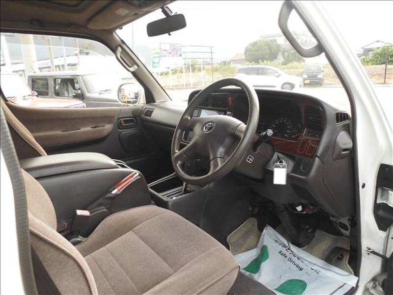 2003 TOYOTA HIACE WAGON for sale - photo 4