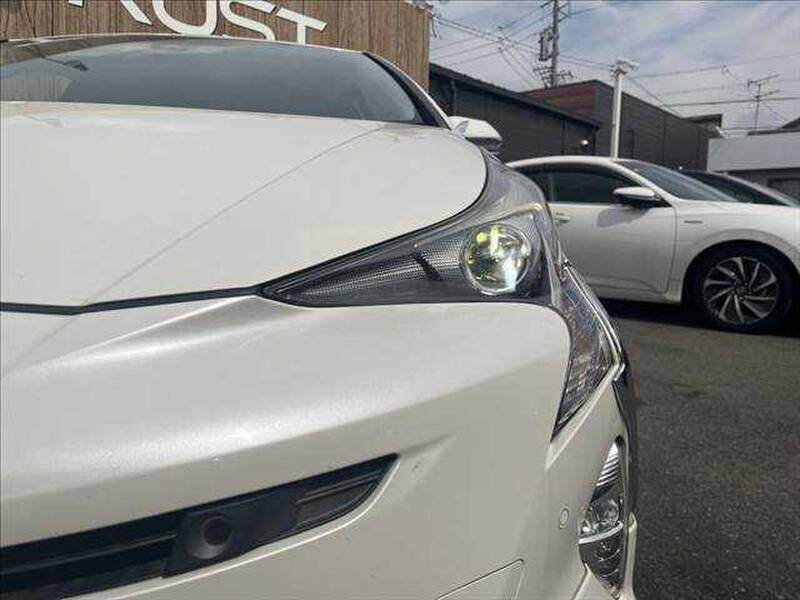 2016 TOYOTA PRIUS for sale - photo 11