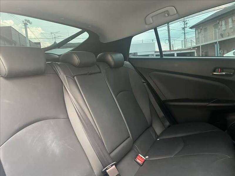 2019 TOYOTA PRIUS for sale - more photos
