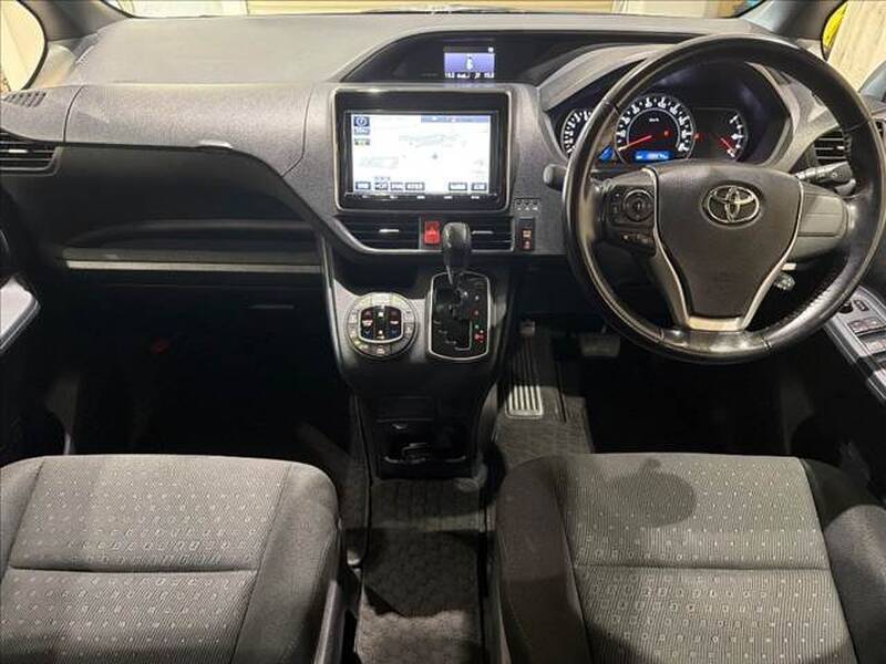 2016 TOYOTA NOAH for sale - photo 4