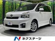 2010 TOYOTA VOXY