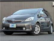 2012 TOYOTA PRIUS ALPHA