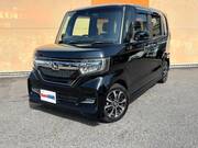 2019 HONDA N-BOX CUSTOM
