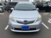 2013 TOYOTA PRIUS ALPHA