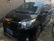 2017 TOYOTA NOAH