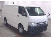 2013 TOYOTA HIACE VAN