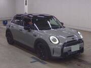 2022 BMW MINI
