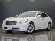 2010 NISSAN FUGA