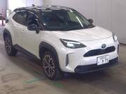 2022 TOYOTA YARIS CROSS
