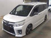2015 TOYOTA VOXY
