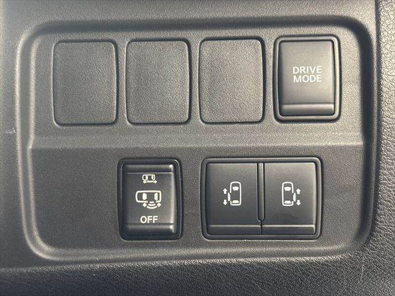 2020 NISSAN SERENA for sale - more photos