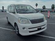 2006 TOYOTA NOAH X LIMITED