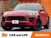 2016 PORSCHE MACAN