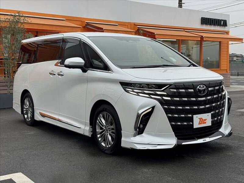 2025 TOYOTA ALPHARD for sale - photo 9