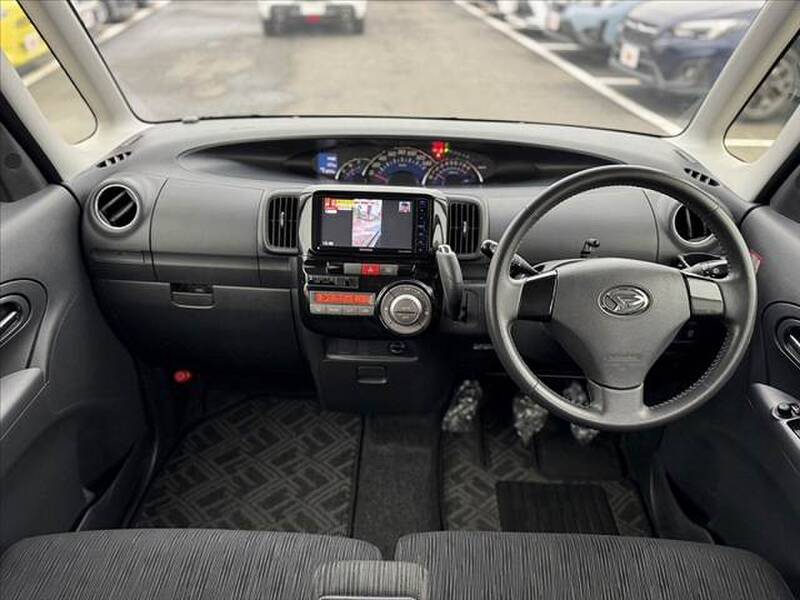 2012 DAIHATSU TANTO for sale - photo 3