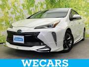 2019 TOYOTA PRIUS
