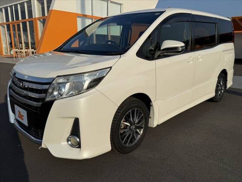 2014 TOYOTA NOAH for sale - photo 9