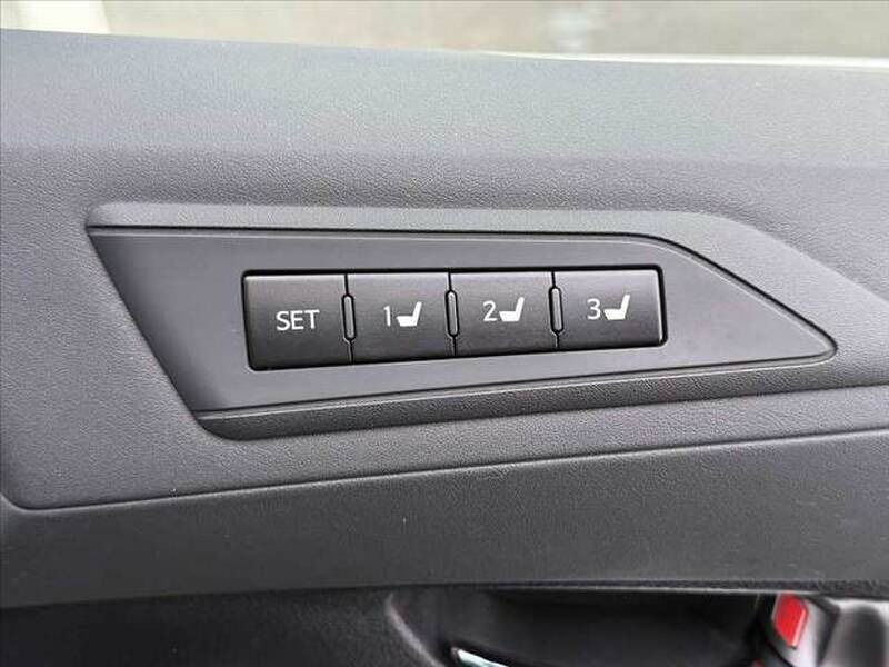 2018 TOYOTA ALPHARD for sale - more photos