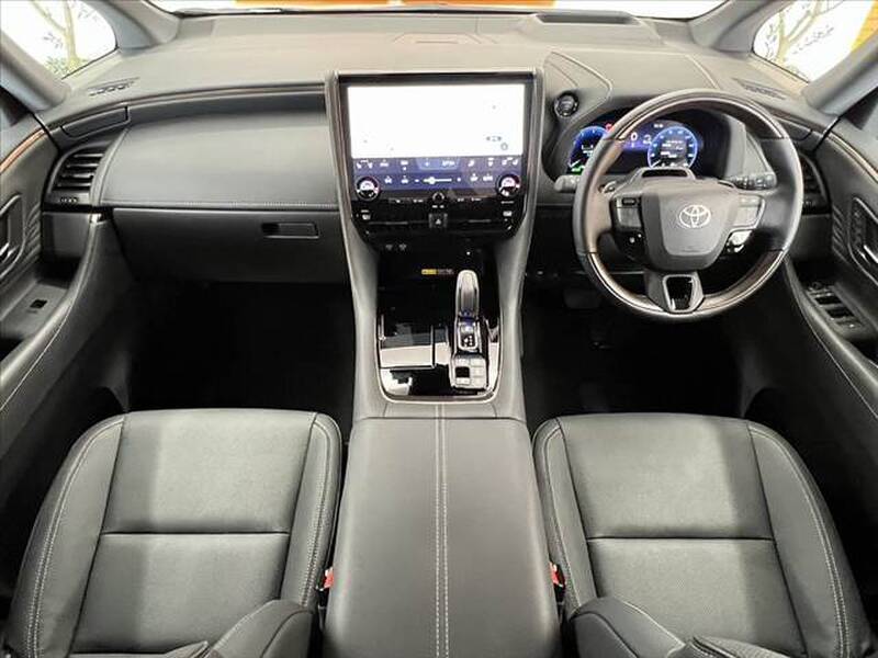 2024 TOYOTA ALPHARD for sale - photo 3