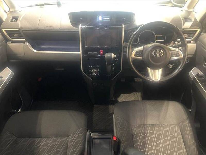 2019 TOYOTA TANK for sale - photo 4