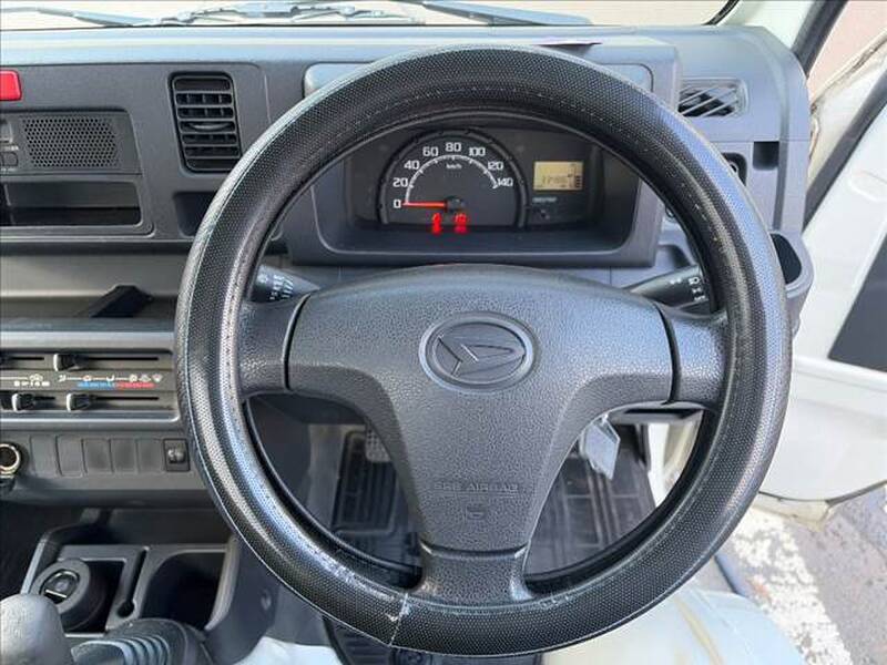 2015 DAIHATSU HIJET TRUCK for sale - photo 6