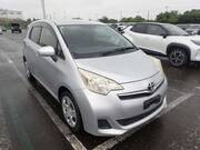 2012 TOYOTA RACTIS G