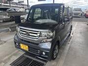 2016 HONDA N-BOX CUSTOM