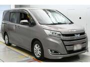 2020 TOYOTA NOAH
