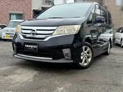 2011 NISSAN SERENA