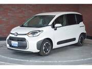 2025 TOYOTA SIENTA