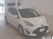 2019 TOYOTA AQUA