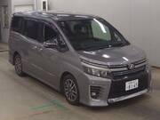 2017 TOYOTA VOXY