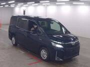 2018 TOYOTA VOXY