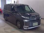 2023 TOYOTA VOXY