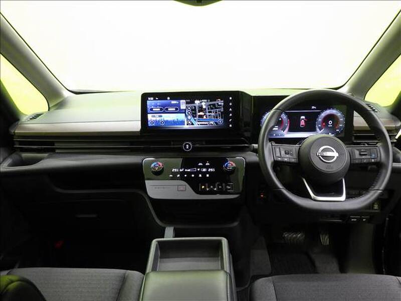 2024 NISSAN SERENA for sale - photo 3