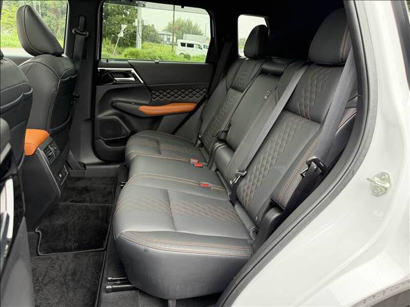 2022 MITSUBISHI OUTLANDER PHV for sale - photo 11