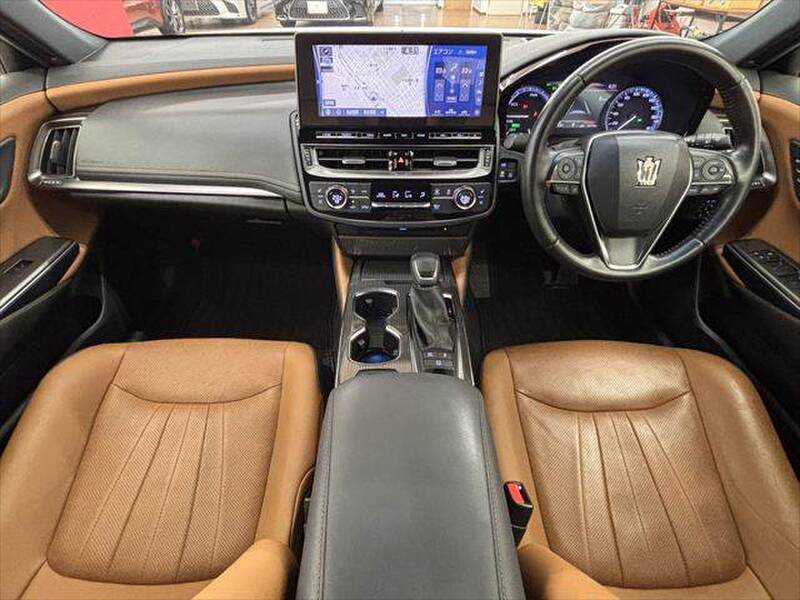 2021 TOYOTA CROWN for sale - photo 4