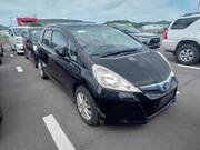 2011 HONDA FIT HYBRID