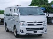2011 TOYOTA HIACE VAN SUPER GL